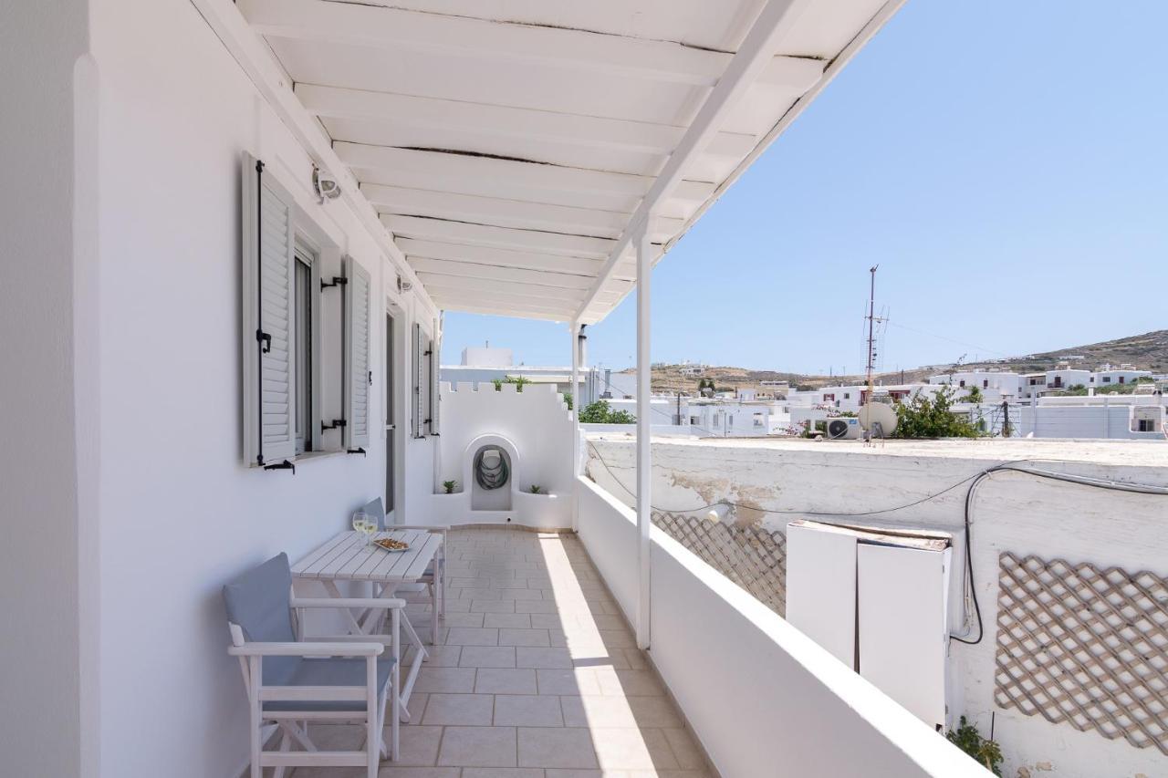 Nice And Spacious Apartment In Paros Náousa Exterior photo