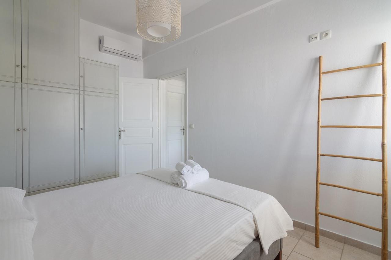 Nice And Spacious Apartment In Paros Náousa Exterior photo